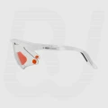 mantra_ultra_wht_rkt_2_off-1-scaled copy.webp