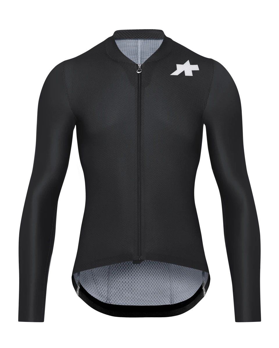 ASSOS_11.24.433.18_11.png