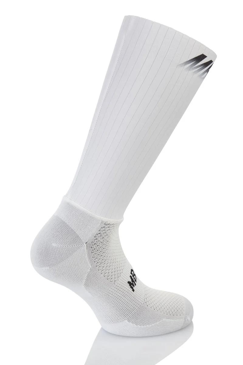 calzino-aero-fast-white_8dc07009-3a0e-4fab-bc2c-26fdb9e37b29.webp